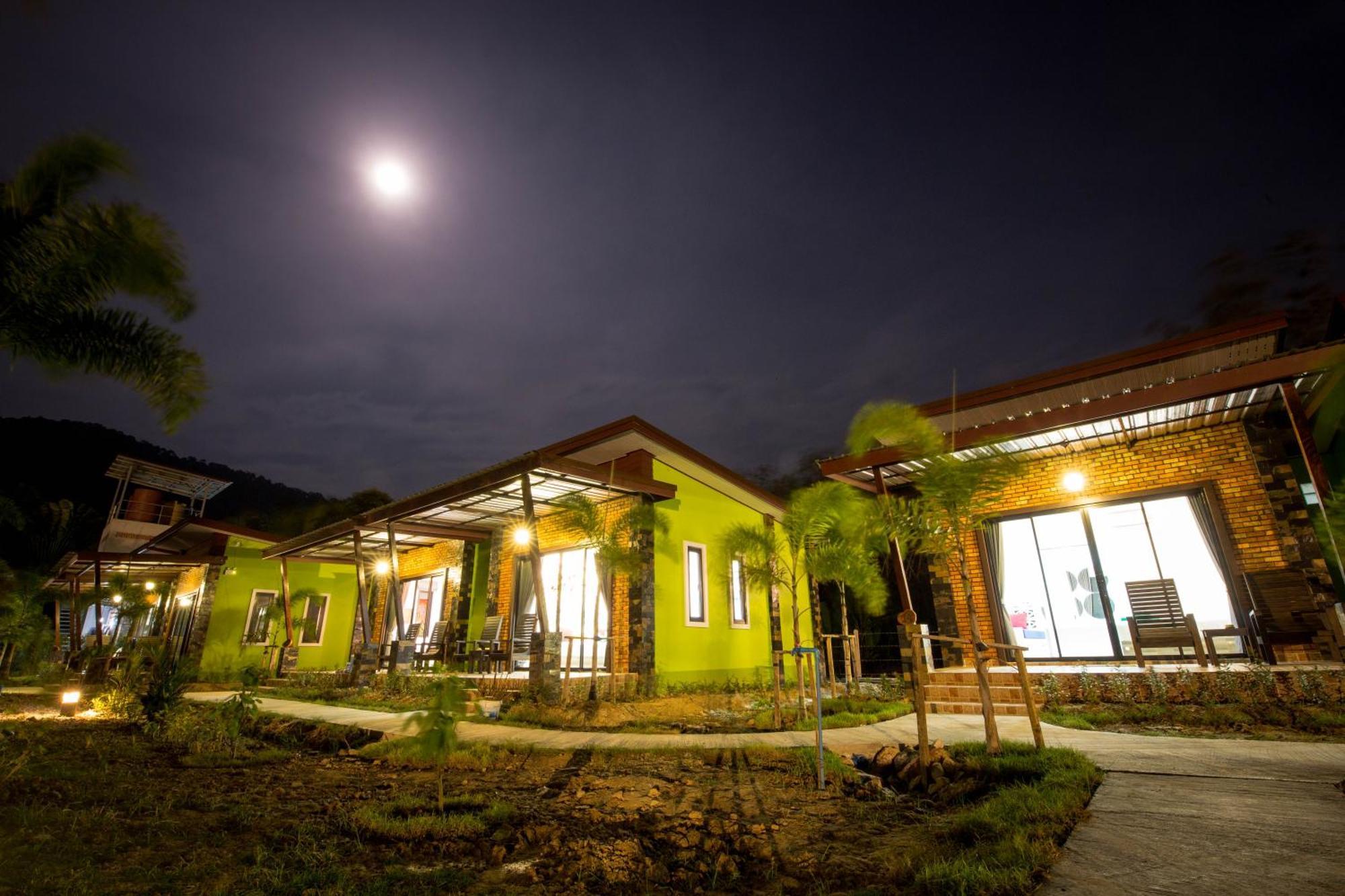 Siri Lanta Resort Koh Lanta Bagian luar foto