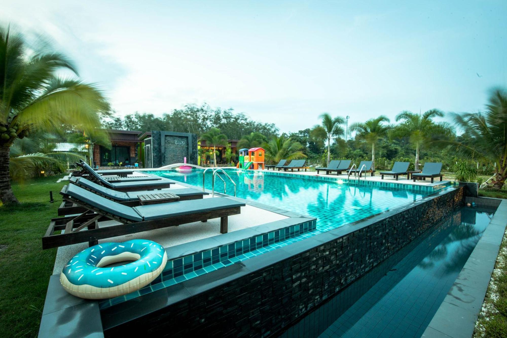 Siri Lanta Resort Koh Lanta Bagian luar foto